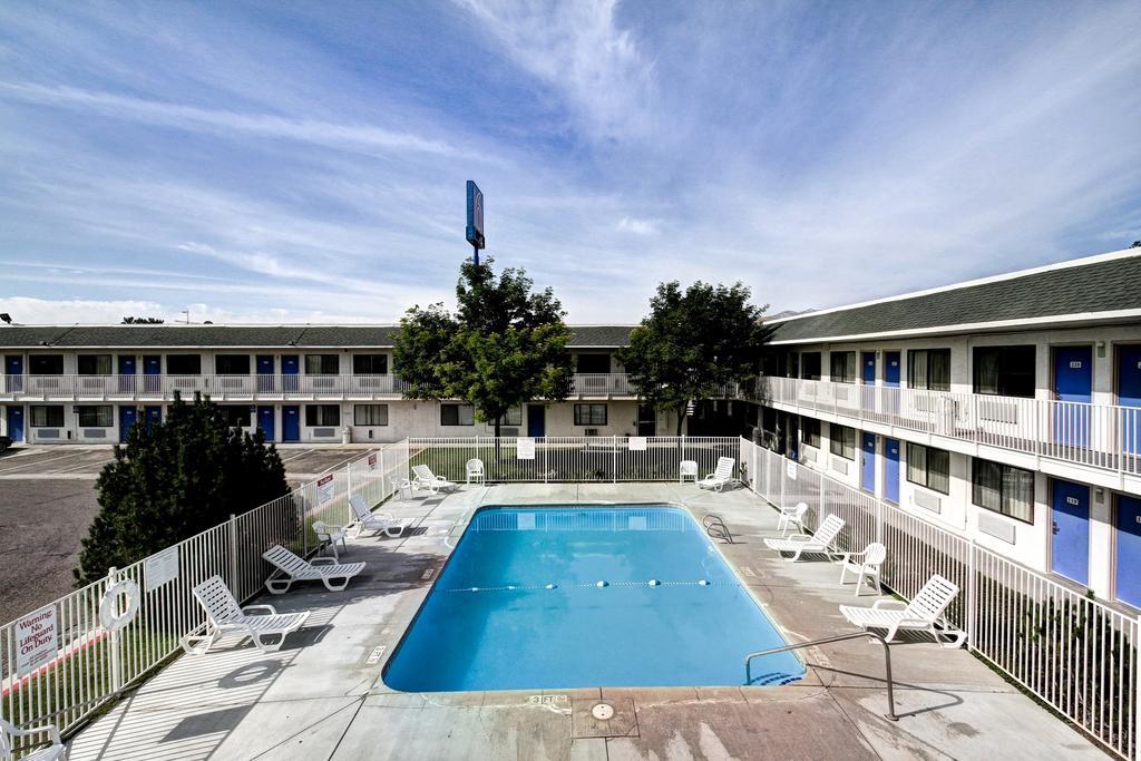 Motel 6 Wells Kültér fotó